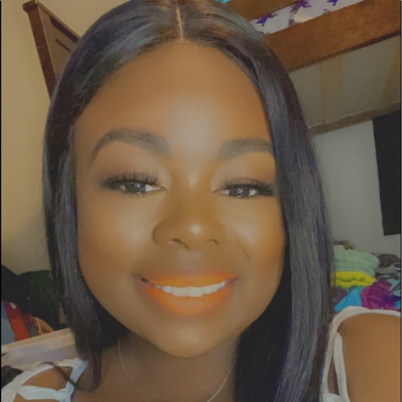 Meet your Posher, Lymiria - Picture 1 of 1